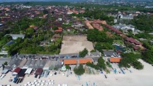 Kawasan wisata bercampur dengan pemukiman warga di Jimbaran