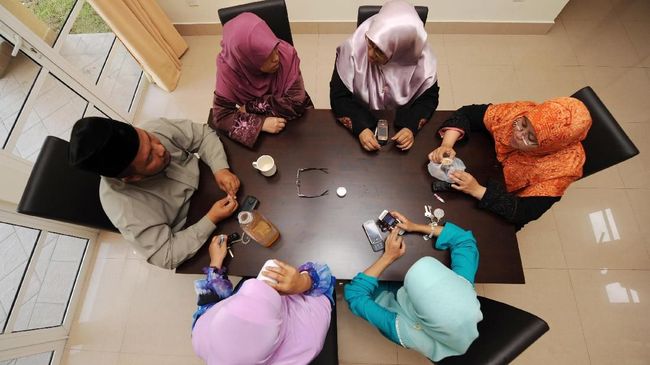 Legalisasi Poligami Selamatkan Perempuan