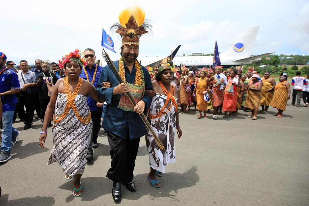 Surya Paloh 2
