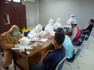 02305 Denpasar pedagang pasar ikan