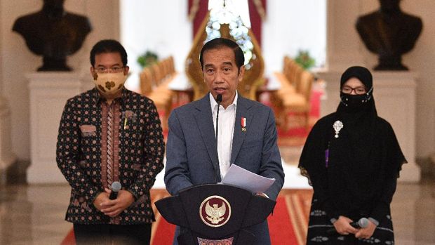 Konferensi Pers Jokowi