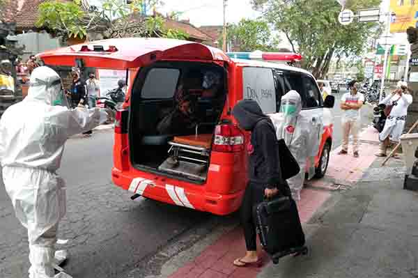 kasir tiara dewata positif covid1