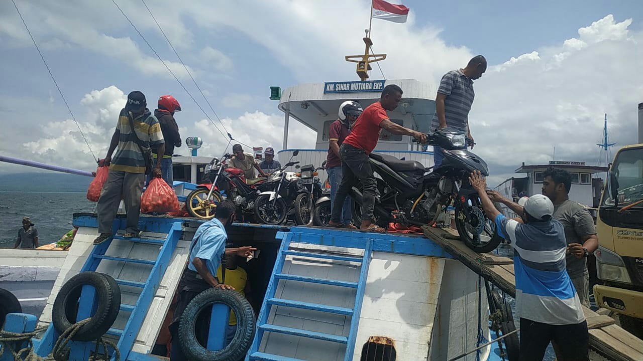 Bantuan PENA NTT tiba di…