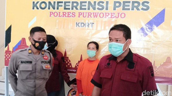 k-tersangka-pembacok-suami-di-purworejo_169