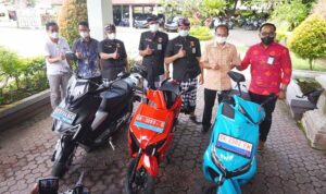 Motor listrik yang dipinjamkan PLN ke pecalang