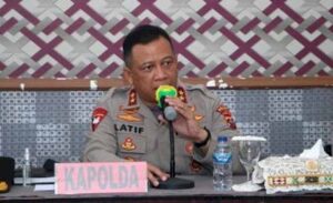 Kapolda Maluku Irjen Pol Drs. Lotharia Latif, S.H.,M.Hum