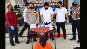Pemuda di Tabanan sebar Foto Bugil Mantan Pacar di Medsos