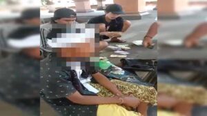 pelaku saat ditangkap warga