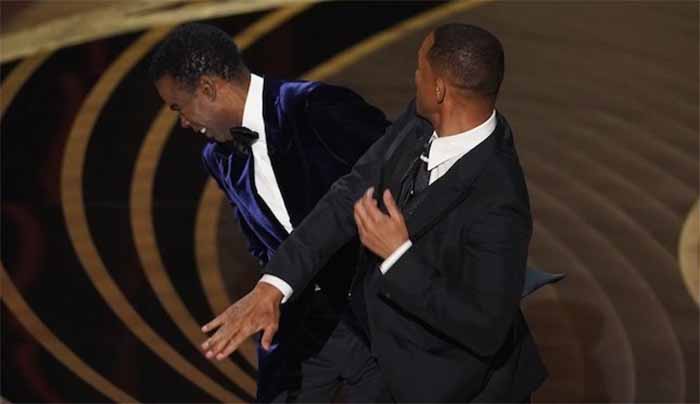 will smith menampar chris rock