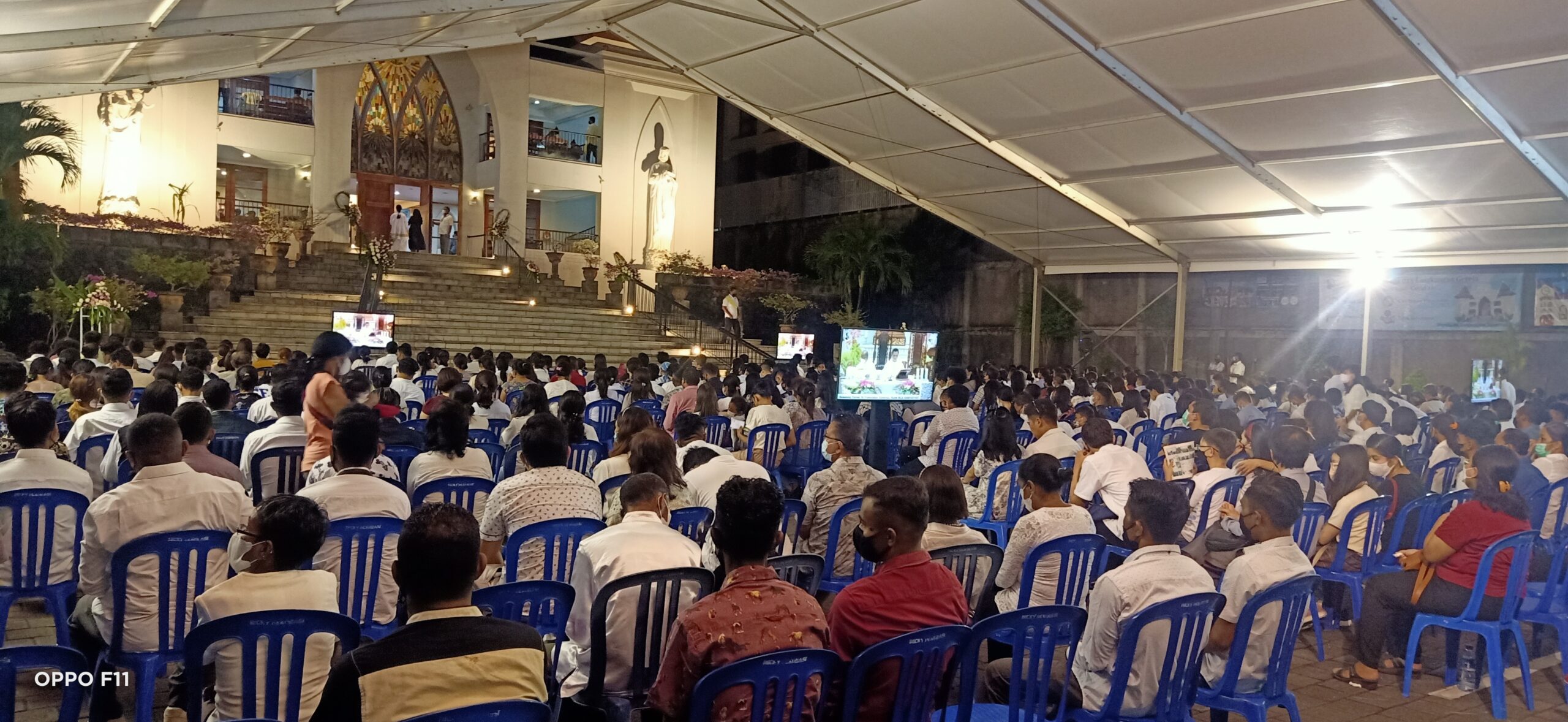 Perayaan Misa Kamis Putih di Gereja FX Kuta