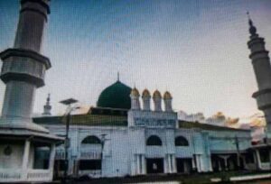 Mesjid Raya Sanana, Kabupaten Kepulauan Sula, Provinsi Maluku Utara