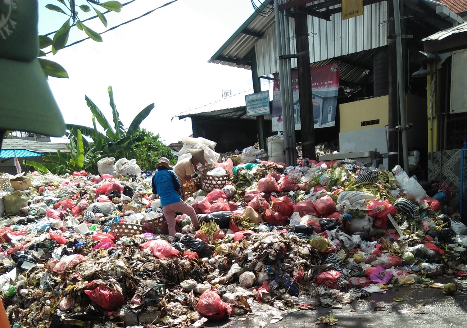 Sampah Berserakan