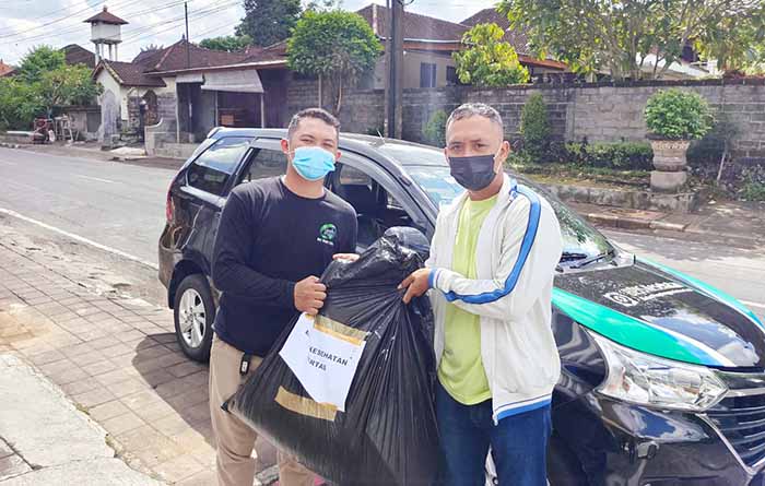 pengambilan sampah layak daur ulang