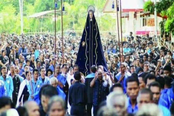 Prosesi Semana Santa di Larantuka