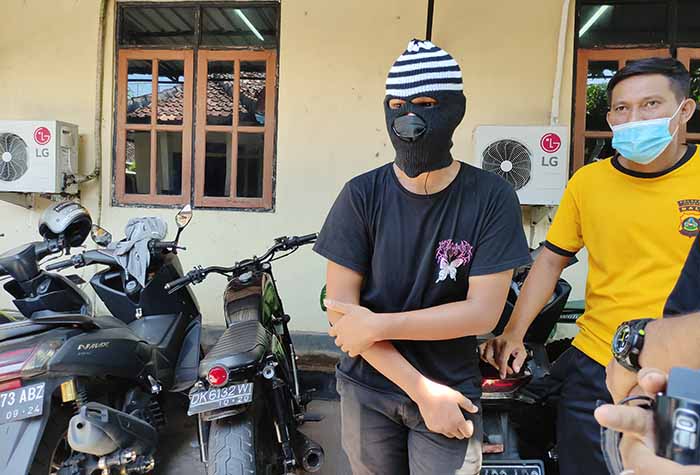 pelajar curi motor