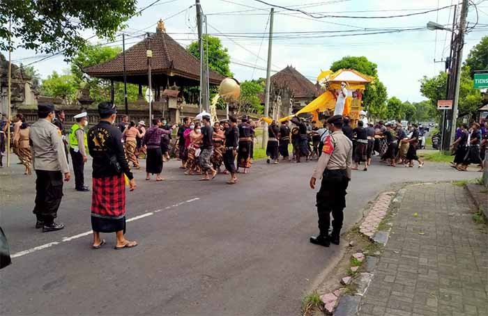 polsek abiansemal amankan upacara ngaben