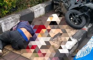 Hantam Ambulans, Pengendara Vario Tewas Mengenaskan