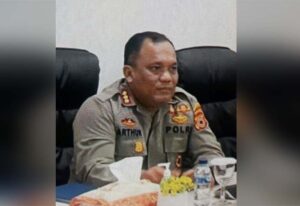 Kapolresta Pulau Ambon dan Pulau-Pulau Lease, Kombes Pol Raja Arthur Lumongga Simamora
