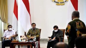 Majelis rakyat papua terumi jokowi