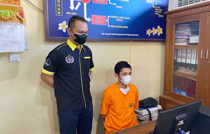 Penyidik Reskrim Polsek Abiansemal Lakukan Pelimpahan Tersangka Secara Online