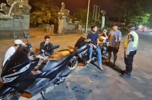 Polsek Mengwi Ajak Generasi Muda Taati Aturan