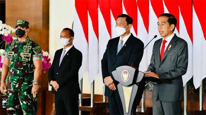Presiden Joko Widodo saat akan bertolak ke Warshington DC Amerika Serikat