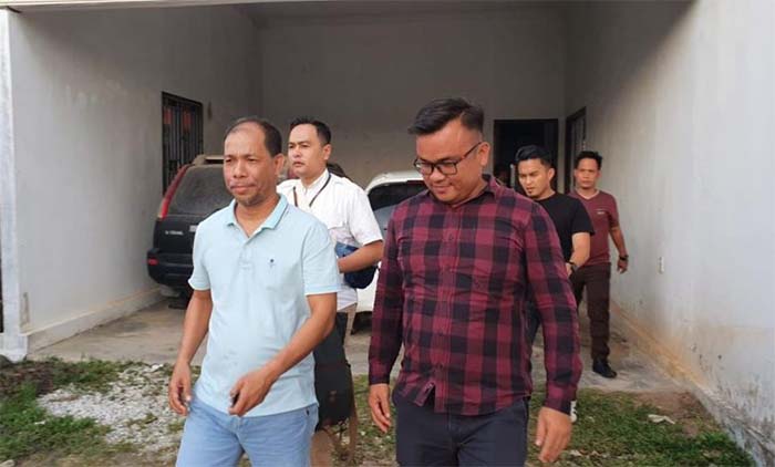 Tim Tabur Kejari Dumai Berhasil Amankan Buronan Syahrani Adrian