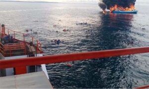 kapal fery terbakar di filipina
