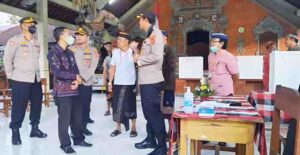 kapolres badung tinjau pelaksanaan pilkel