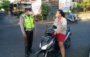 pengendara tak Pakai Helm