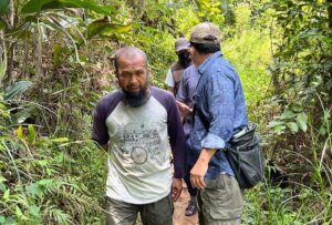tim tabur kejagung amankan dpo terpidana korupsi
