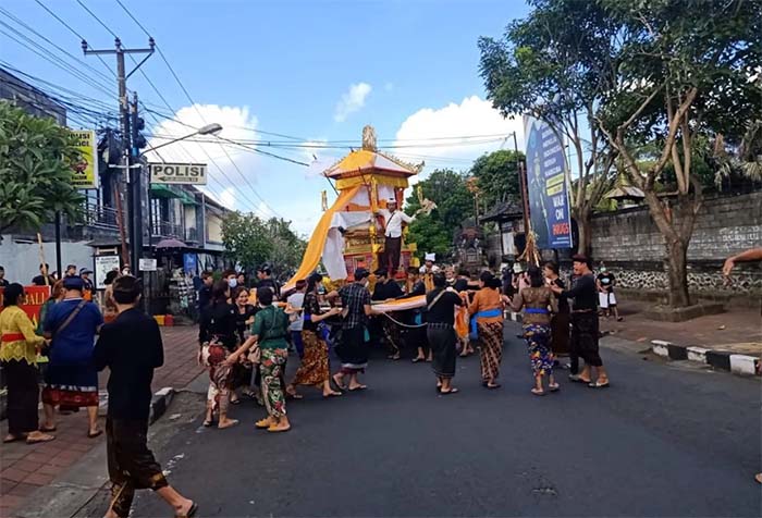 acara ngaben di abiansemal badung