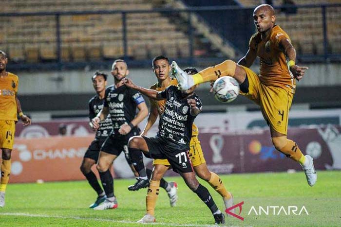 bayangkara fb vs bali united