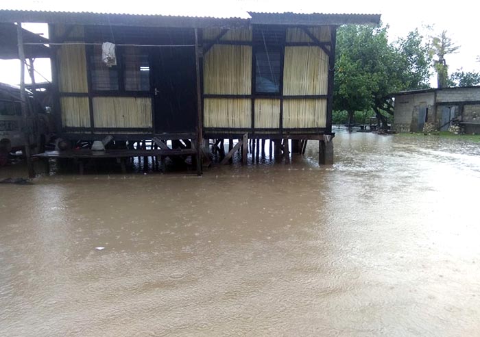 Genangan banjir rumah warga, Minggu (3/7/2022). M-006