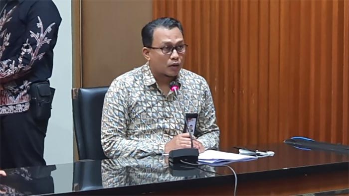 ali fikri