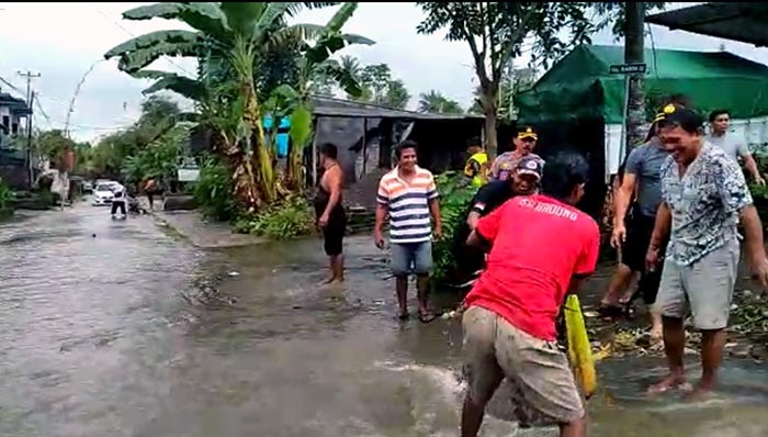 Abiansemal Banjir, Sejumlah Fasilitas Rusak