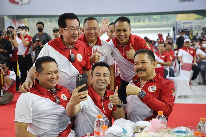 Jaksa Agung Burhanuddin bersama ketua MPR Bambang Susatyo dan Rafi Ahmad