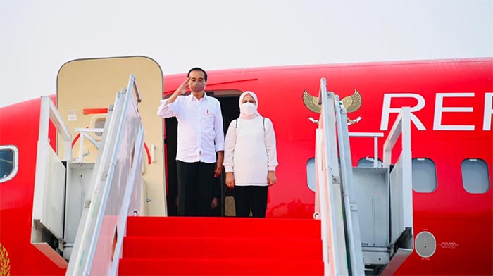 Presiden Joko Widodo didampingi Ibu Iriana Joko Widodo bertolak ke Provinsi Nusa Tenggara Timur (NTT) untuk melakukan kunjungan kerja pada Kamis, 21 Juli 2022.