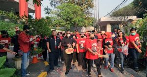 tabur bunga peringati kudatuli