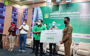 BWC serahkan dana gerfas badung