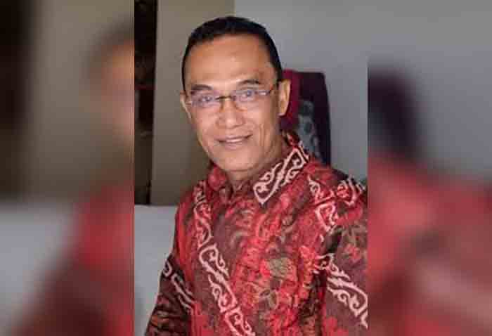 Kepala Badan Kepegawaian dan Pengembangan Sumber Daya Manusia (BKPSDM) Kota Ambon, Drs. Benedictus Selanno, M.Si.