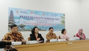 Pres Confrence oleh jajaran BAPETEN di Kampus di Ruangan Pasca Sarjana Unud, Rabu (24/8/2022)