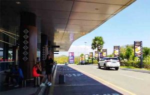 Suasana Bandara Komodo Labuan Bajo, sepi dari aktivitas antar jemput wisatawan