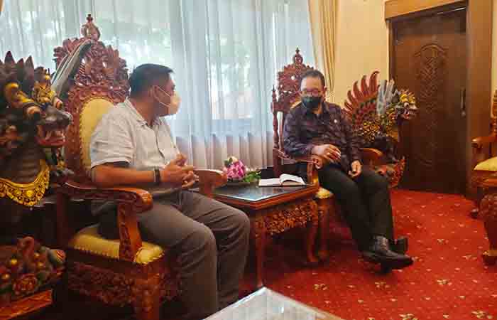 Ketua APSI Bali Nusra, Putu Ivan diterima Wagub Cok Ace di Kantor Gubernur Bali