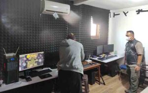 kosan elit digerebek polisi 1