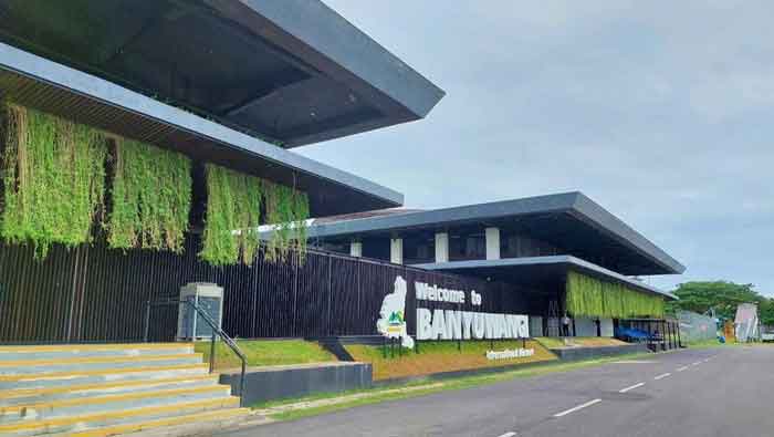 Bandara Banyuwangi.