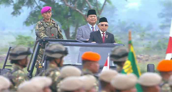 Wapres Maruf Amin menetapkan Komcad TNI di Pusdiklatpassus Kopassus Bandung. (tangkapan layar Youtube Wapres RI)