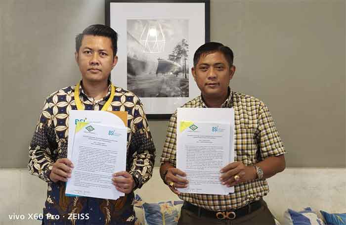 penandatangan PKS Bhakti Rahayu Denpasar dengan BSI