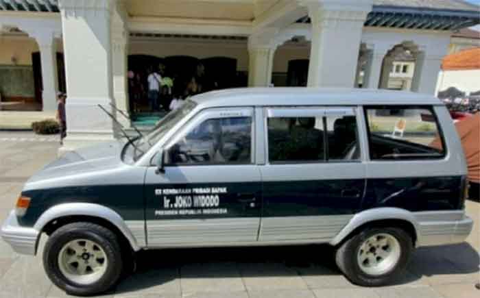 Bekas mobil pribadi milik Presiden Joko Widodo