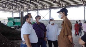 tim-bali-saat-berada-di-TPA-Jabon-Sidoarjo